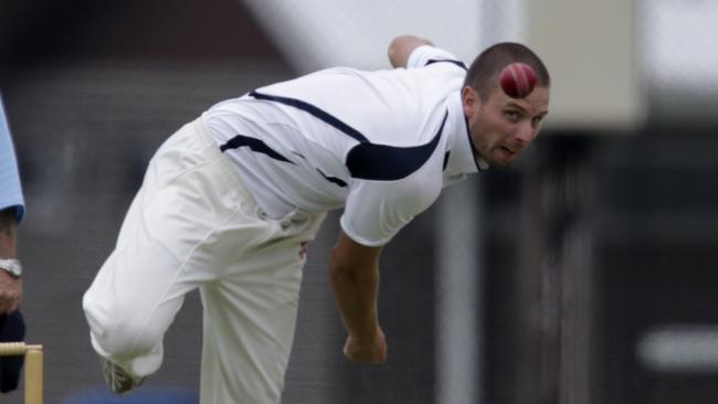 Chris Dew bowls for Pearcedale. Picture: Valeriu Campan