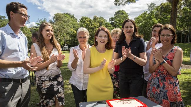 Queensland Premier Annastacia Palaszczuk cuts a cake with winning Labor candidates at a barbecue at Rocks Riverside Park, Seventeen Mile Rocks the day after the 2017 Queensland election,  Brisbane, Qld, Saturday, Sunday 26, 2017. (AAP Image/Glenn Hunt) NO ARCHIVING