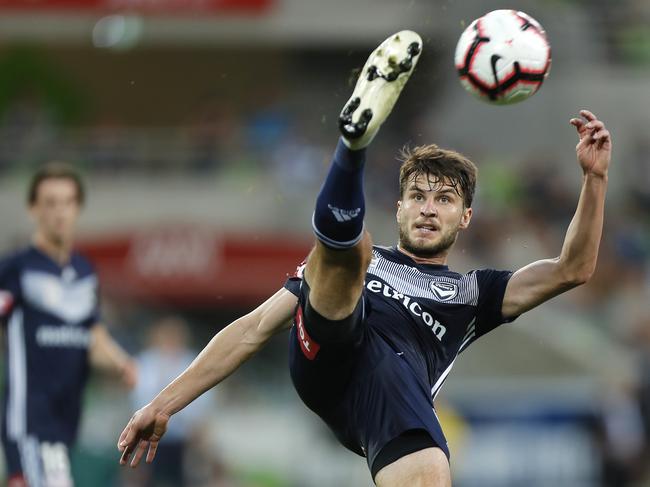 MELBOURNE, AUSTRALIA - DECEMBER 28: Terry Antonis of the Victory in action during the round 10 A-League match between the Melbourne Victory and the Wellington Phoenix at AAMI Park on December 28, 2018 in Melbourne, Australia. (Photo by Dylan Burns/Getty Images)