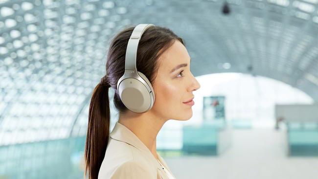 How active noise-cancelling headphones work: the technology behind