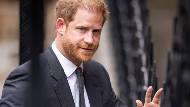 Prince Harry reveals new details of secret romance in London court ...