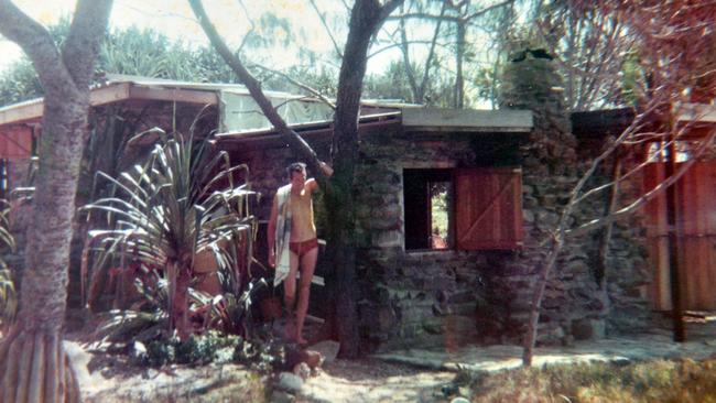 John Blackwood-Sewell built a hut on Old Woman Island in the 1960s.