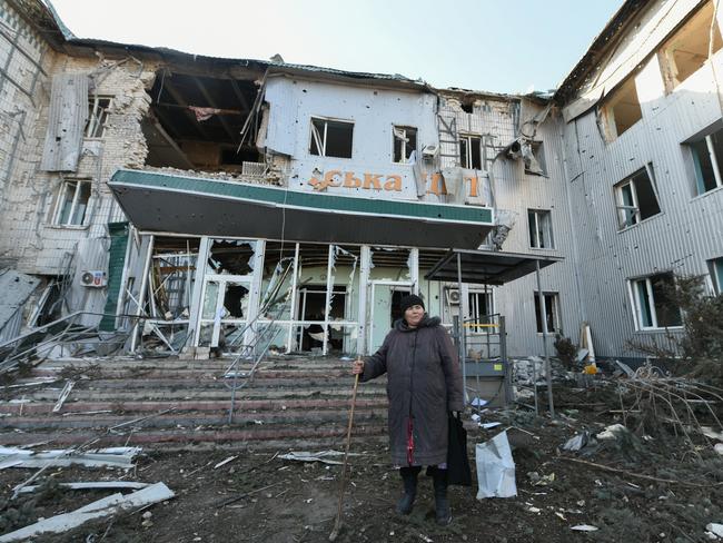 VOLNOVAKHA, UKRAINE - MARCH 12: A view of a damaged hospital as civilians continue to hide in a bomb shelter under the hospital amid Russian-Ukrainian conflict in the city of Volnovakha, Donetsk Oblast, Ukraine on March 12, 2022. (Photo by Stringer/Anadolu Agency via Getty Images)
