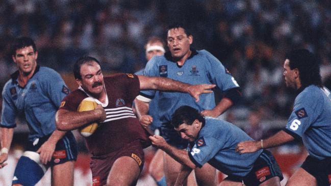 Martin Bella, one of the toughest forwards you will ever see.