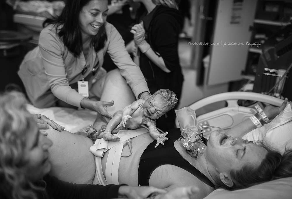 Incredible breast crawl photos a baby s first journey Kidspot