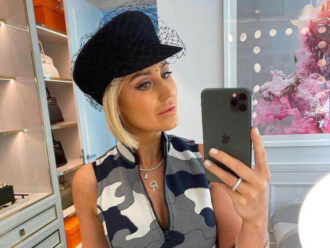 Roxy Jacenko for Melbourne cup https://www.instagram.com/p/CHG-JgzFp34/?igshid=1nlxt5fkzc2w2