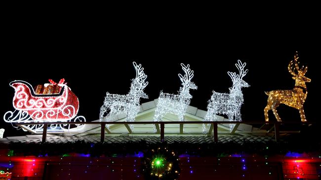 Christmas Light displays on Forest Oak Drive, Upper Coomera Photo: David Clark