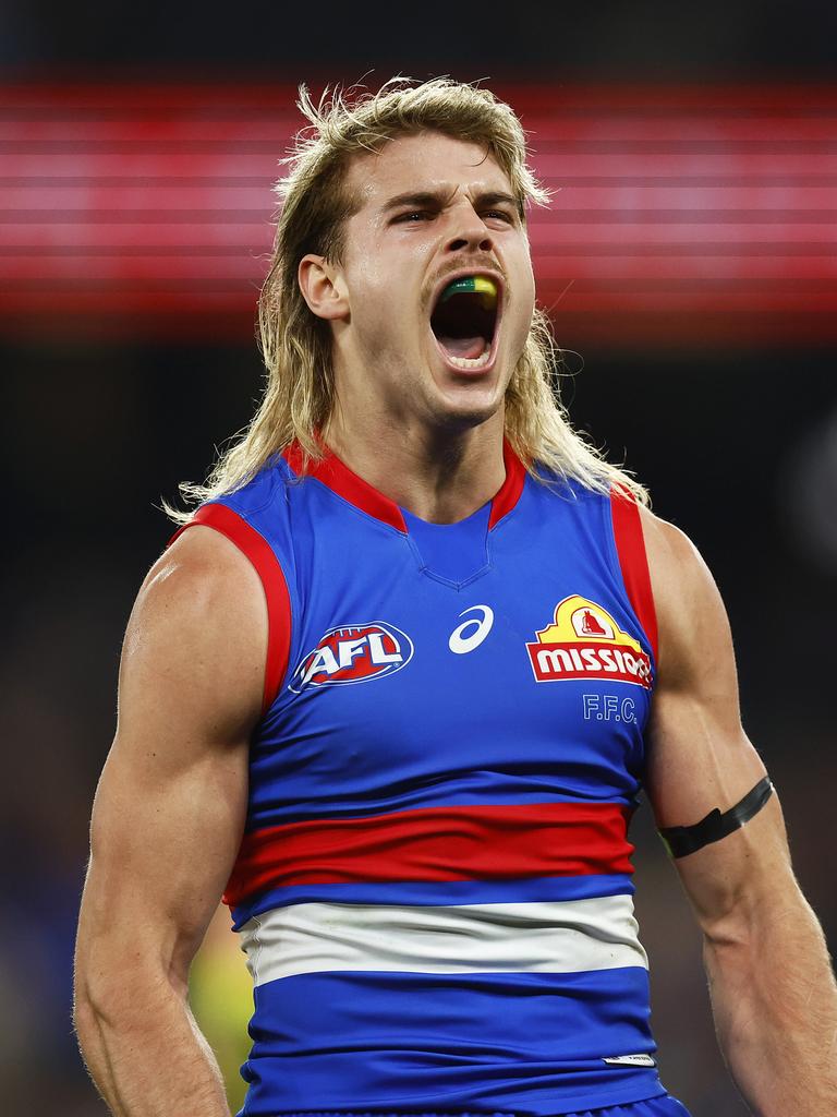 AFL news: Bailey Smith ripped in new Instagram photos, Western Bulldogs ...