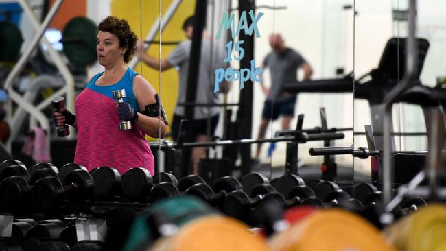 An exercise program that combines aerobic and resistance training is best for weight loss. Picture: AAP