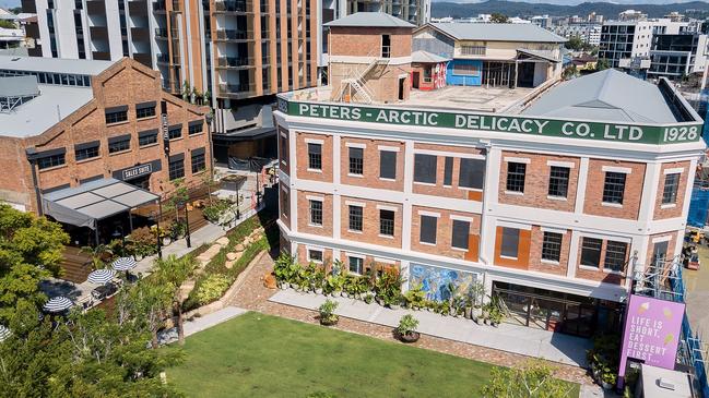 West Village is a 2.6 hectare urban renewal development being established by Sekisui House Australia in Brisbane’s West End. At the heart of the precinct are the heritage listed former Peters Ice Cream factories.