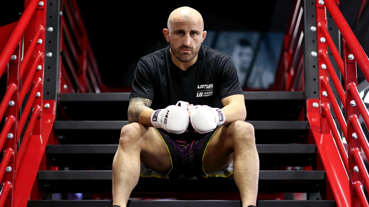 SYDNEY, AUSTRALIA - NOVEMBER 18: Alexander Volkanovski poses for a portrait during the UFC 284 Media Opportunity at UFC GYM Signature on November 18, 2022 in Sydney, Australia. (Photo by Brendon Thorne/Zuffa LLC)