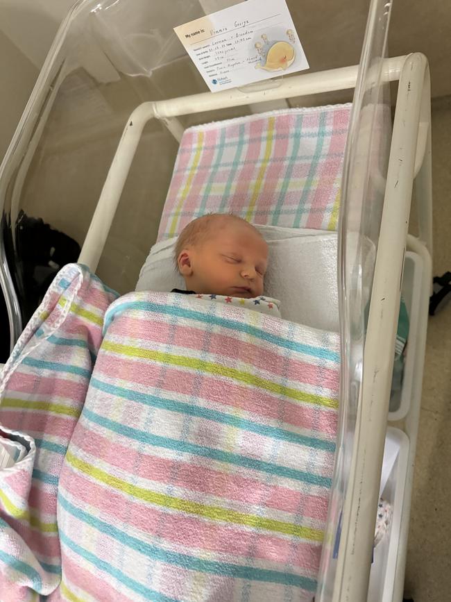 Vinnie George Iles born Hobart Private in August 2024. Deliver for Tassie Mums campaign. Picture: Leearna Farrow