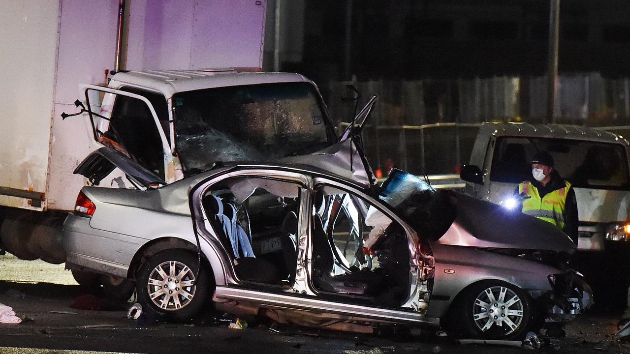 car crash today melbourne