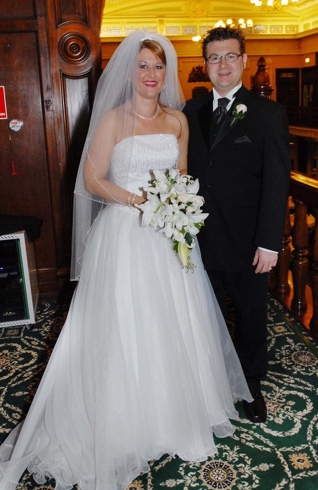 Caroline Lukaszewicz and Paul Furber marry at the Tattersall's Club in Brisbane City in 2007. Picture: Jodie Richter