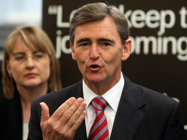 Victorian Premier John Brumby tours Marand Precision Engineering in Moorabbin with Jacinta Allan, Minister for Skills and Workforce Participation.