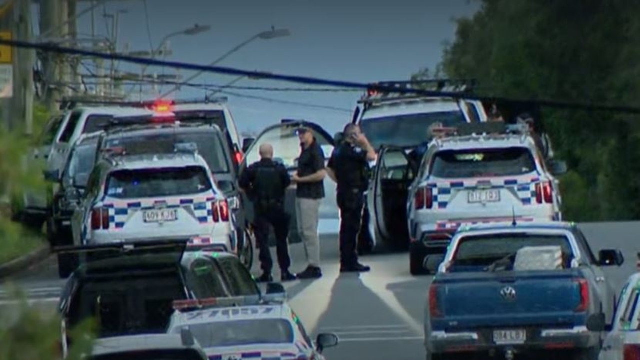 A dramatic police incident has unfolded in Birkdale this morning as heavy armed cops plunged the suburb into lockdown. Picture: Today Show/Channel 9