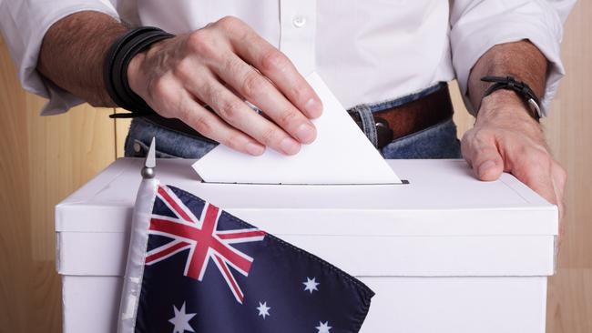 Matt Qvortrup says legal questions including the inclusion of executive government in the amendment would largely be seen as ‘an elite issue’ by voters.