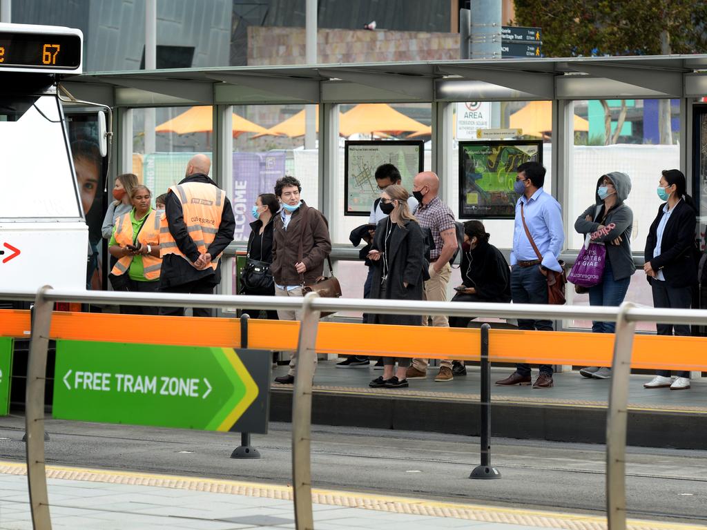 New data found public transport commuters in Melbourne endured the longest commute in the nation last year. Picture: NCA NewsWire / Andrew Henshaw