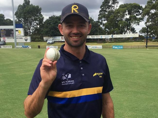 Ian Holland hat-trick for Ringwood CC