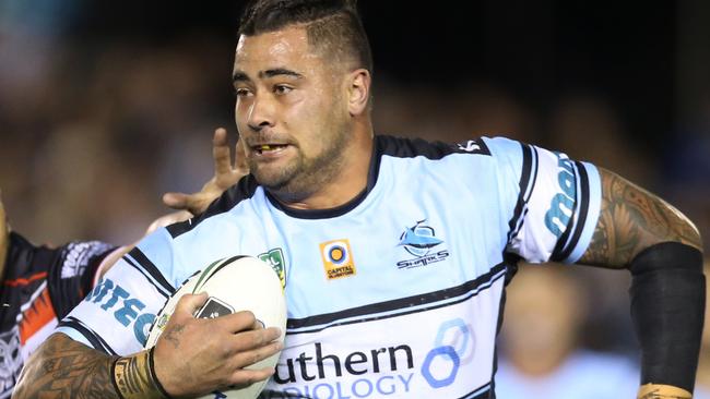 Andrew Fifita of the Sharks in action during the round 16 NRL match between the Cronulla-Sutherland Sharks and the New Zealand Warriors at Southern Cross Group Stadium in Sydney on saturday, June 25, 2016. (AAP Image/Craig Golding) NO ARCHIVING, EDITORIAL USE ONLY