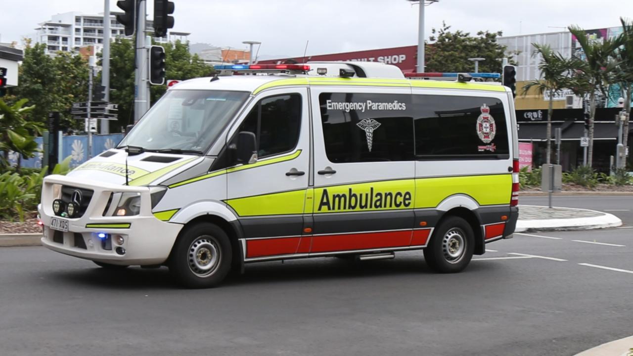 White Toyota land cruiser crashes into a tree on Braeside Road near ...