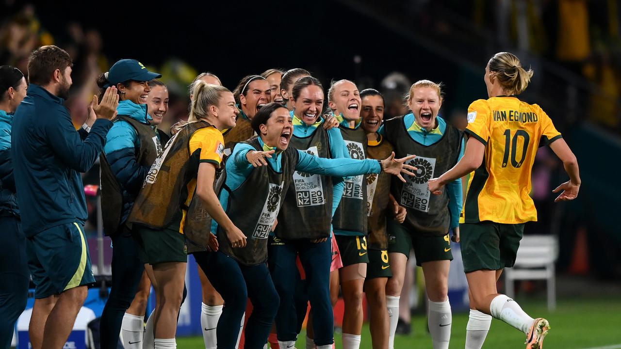 We're a team of 23': Matildas rally around Sam Kerr as injured star sits  out training, Women's World Cup