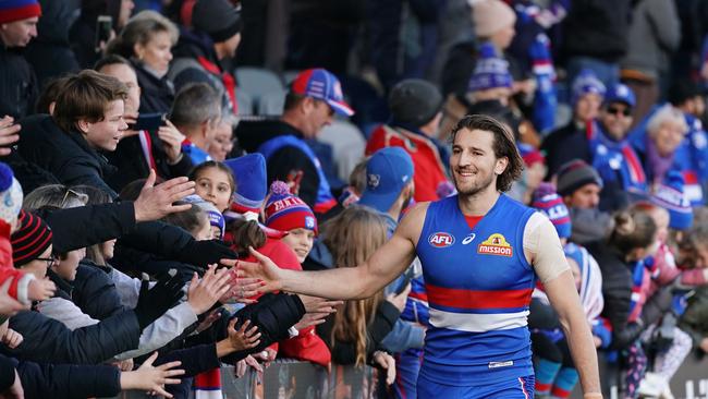 Marcus Bontempelli thanks Bulldogs fans after a win. Picture: AAP