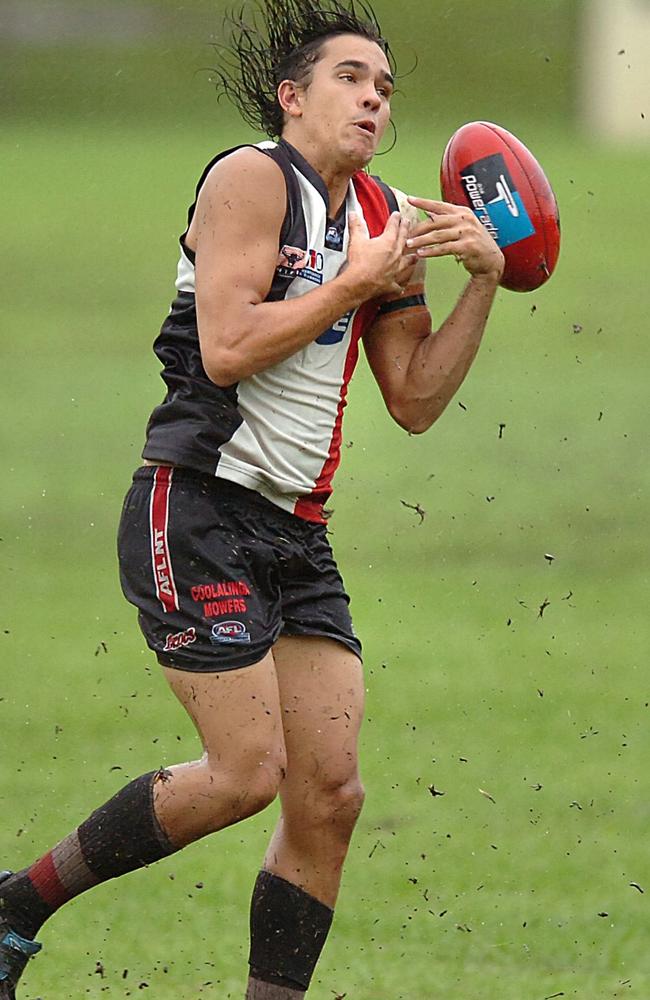 Ben AhMat playing for Southern Districts. Picture: Brad Fleet