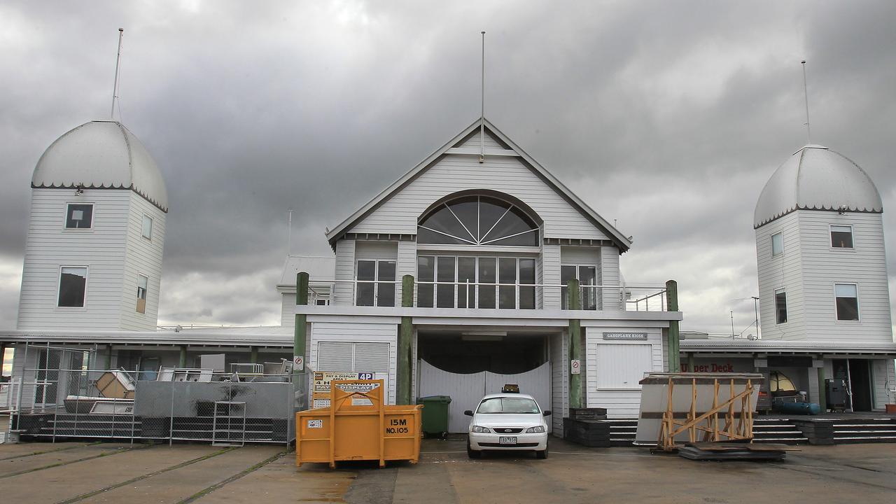 Works continue on The Pier Geelong in 2013.