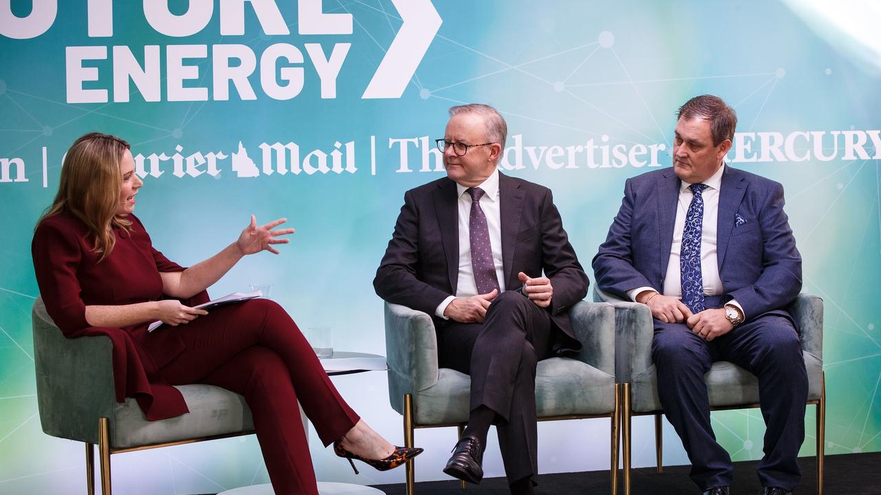 Anna Caldwell, Prime Minister Anthony Albanese and Jeff Dimery at the Future Energy Summit in Sydney.