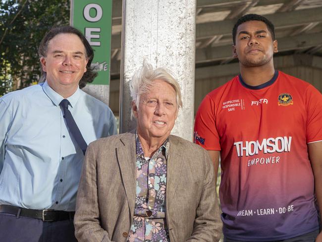 Jeff Thomson with principal Robert Patruno and student Eiijah Rokolaqa. Picture: Matthew Vasilescu