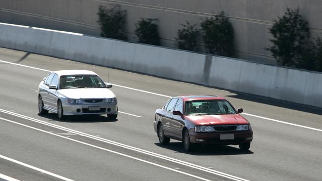 Tailgating on the South Eastern Freeway in a 100km/h zone.