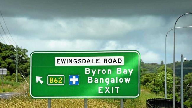 Pacific motorway signs to Bangalow and Lismore. Photo Marc Stapelberg / The Northern Star. Picture: Marc Stapelberg