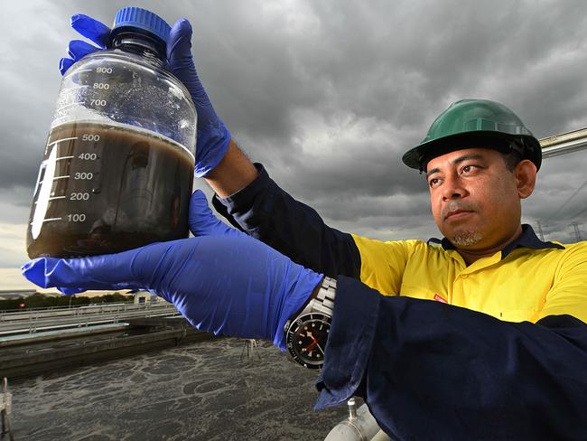 22/12/2020 : Dr Warish Ahmed taking sewage samples, to test for covid at the Oxley Creek Resource Recovery Centre, Brisbane.. Dr Ahmed's works testing wastewater for COVID-19, . Lyndon Mechielsen/ The Australian