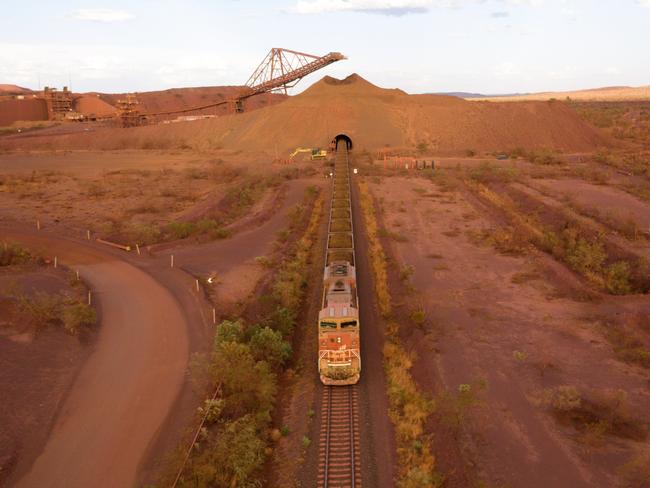 BHP iron ore train in the Pilbara, Western Australia 3. Photo credit Gerrit Nienaber.