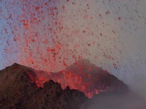 Italy's Etna roars with spectacular 'cascades' of lava