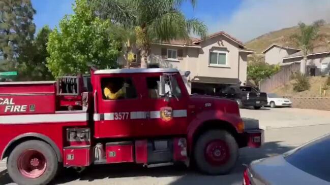 Firefighters Tackle 400-Acre Brush Fire in Fontana | NT News