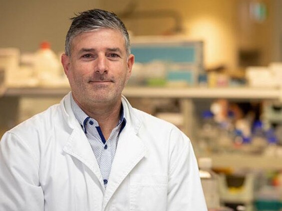 Dr Geoffry De Iuliis is putting male fertility in the spotlight with research at University of Newcastle.