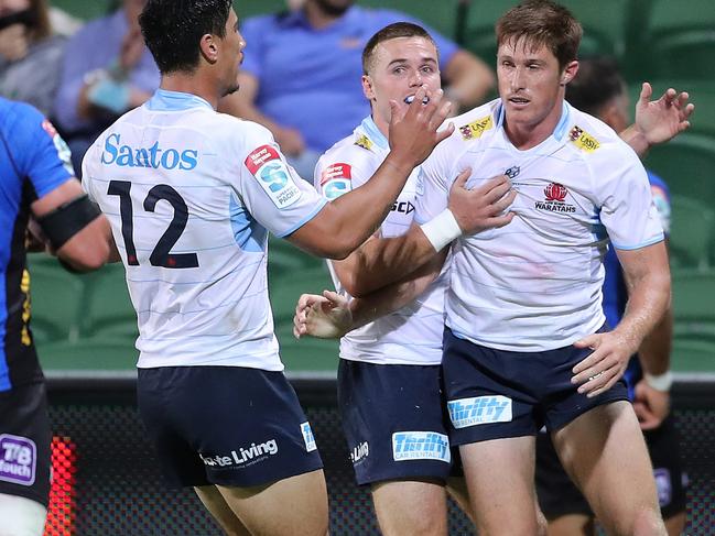 PERTH, AUSTRALIA - APRIL 16: Alex Newsome of the Waratahs celebrates after scoring a try during the round nine Super Rugby Pacific match between the Western Force and the NSW Waratahs at HBF Park on April 16, 2022 in Perth, Australia. (Photo by Will Russell/Getty Images)