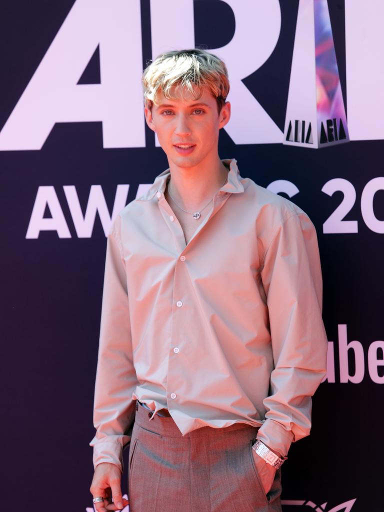 Troye Sivan arrived on the red carpet for the 2024 ARIA Awards in style. Picture: NewsWire / Christian Gilles