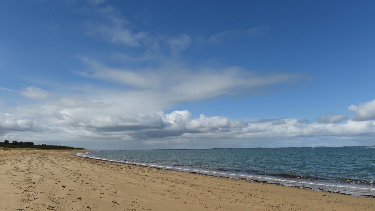 Man drowns at Balnarring Beach in Boxing Day tragedy