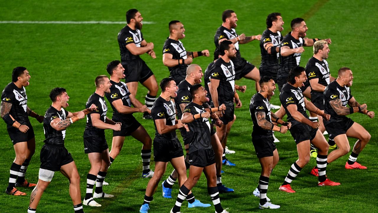 The Kiwis in full flight performing the Haka. (Photo by Hannah Peters/Getty Images)