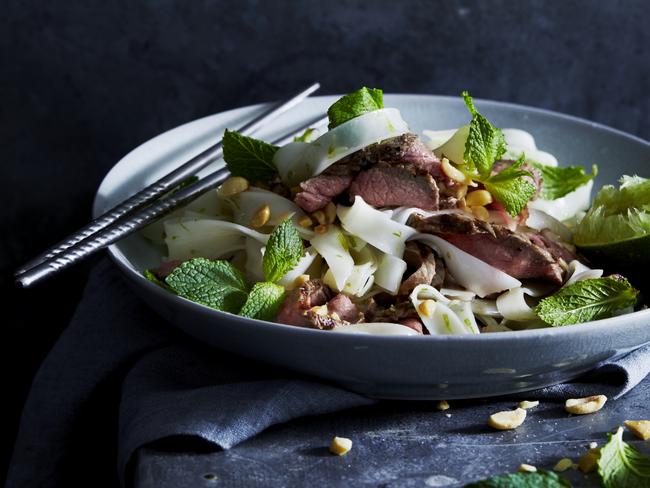 EMBARGO FOR TWAM 12 DEC  2020  FEE APPLIESSteak with rice noodle salad Pic : Guy Bailey styling David Morgan