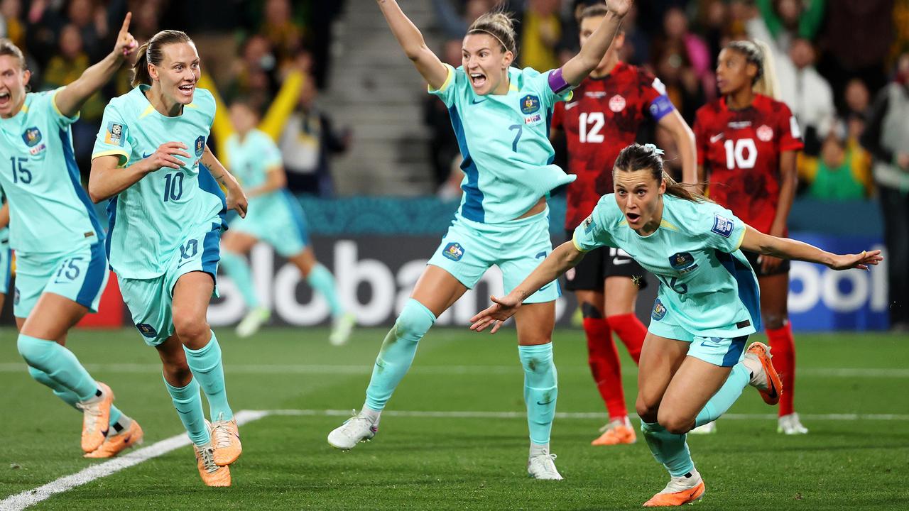 MELBOURNE, JULY 31, 2023: 2023 FIFA Womens World Cup – Australia V Canada. Hayley Raso of the Matildas scores the second goal during the match at Melbourne Rectangular Stadium. Picture: Mark Stewart