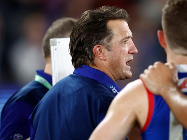 MELBOURNE, AUSTRALIA - APRIL 12: Luke Beveridge, Senior Coach of the Bulldogs addresses his players during the 2024 AFL Round 05 match between the Western Bulldogs and the Essendon Bombers at Marvel Stadium on April 12, 2024 in Melbourne, Australia. (Photo by Michael Willson/AFL Photos via Getty Images)