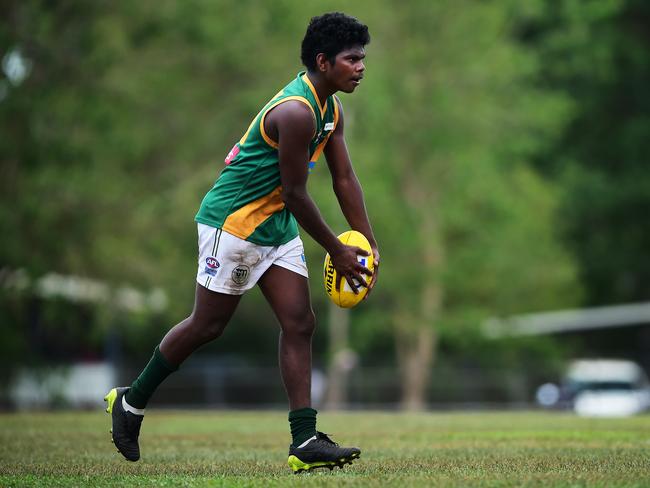 Maurice Rioli Jr lines up for a goal for St Mary’s last year. Picture: Justin Kennedy