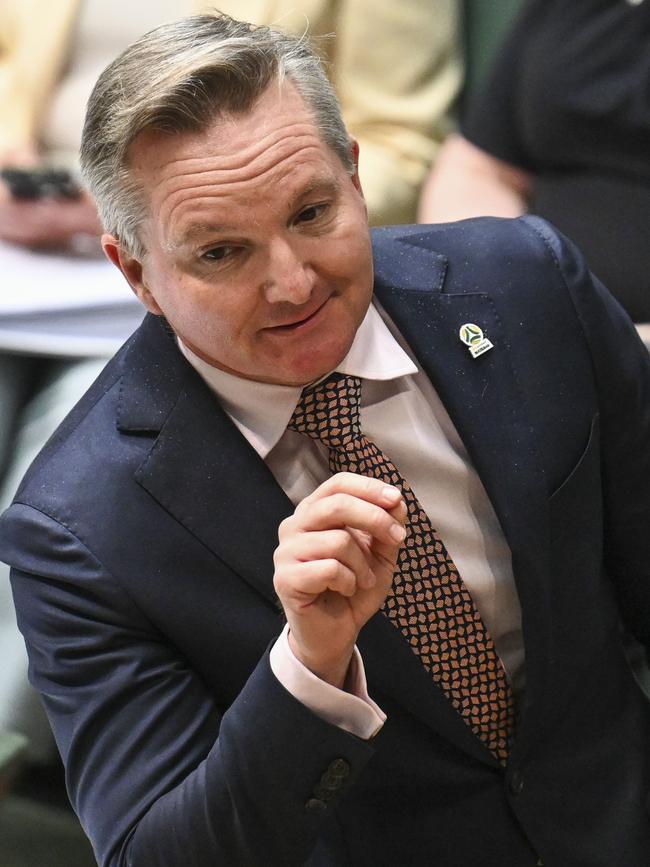 Chris Bowen