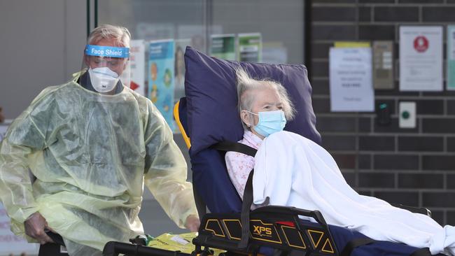 Sixty-nine residents of aged-care centres have died since July 11, while more than 500 more have tested positive to COVID-19. Picture: NCA NewsWire / David Crosling