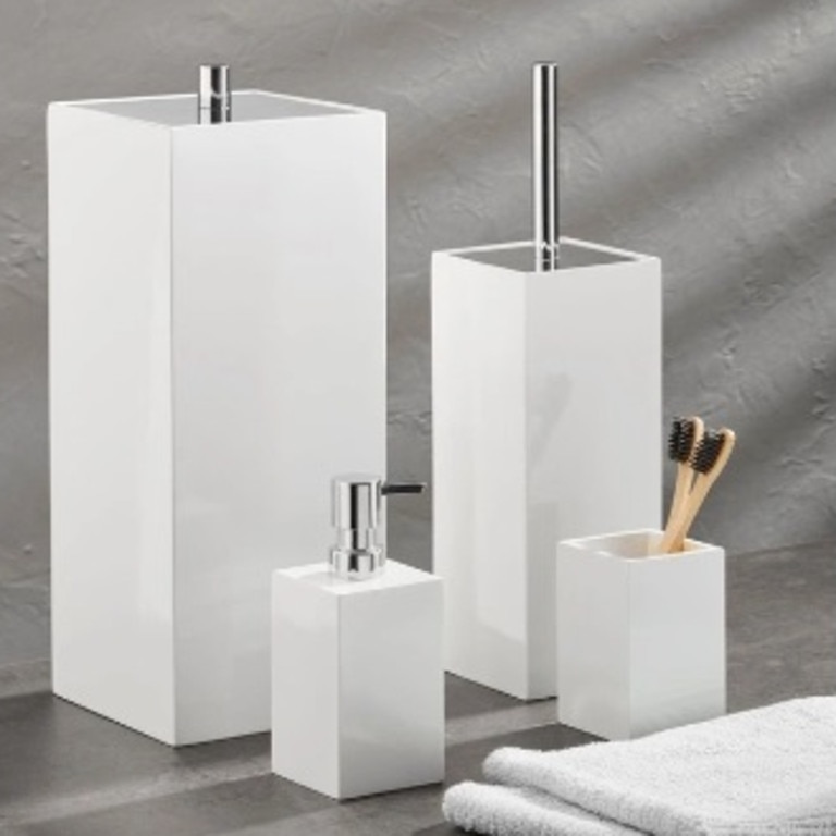 We love the look of this glossy white bathroom accessories.