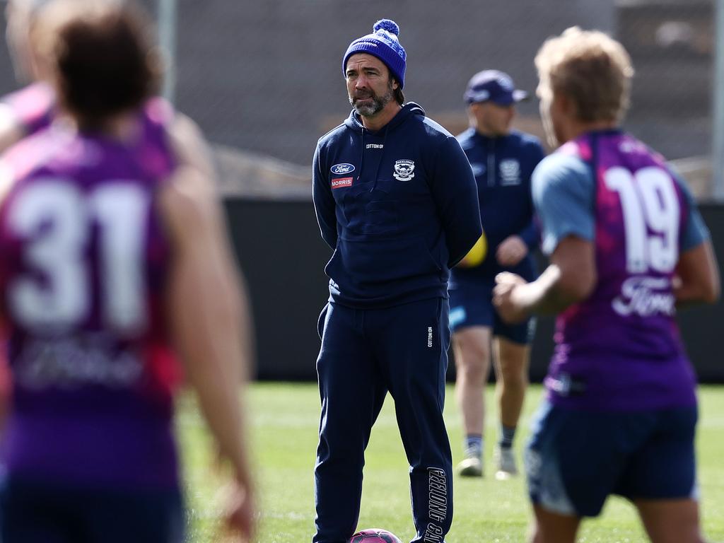 Chris Scott oversees training. Picture by Michael Klein